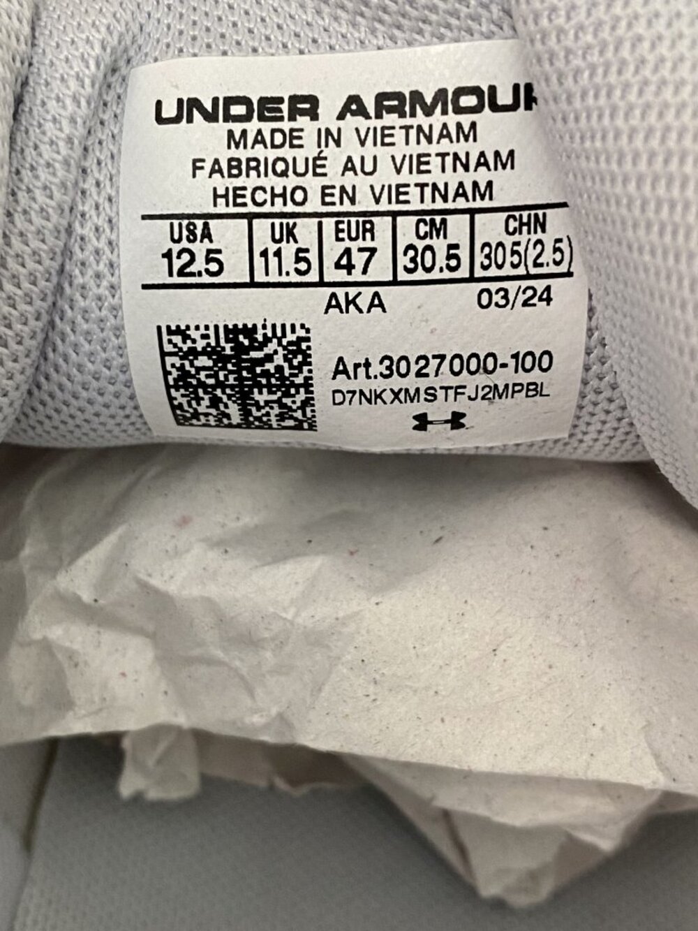 Under Armour Charged Surge 4 Running Shoes NIB - Picture 14 of 15